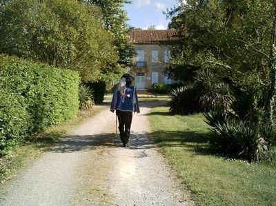 The road to Château Castelmore
