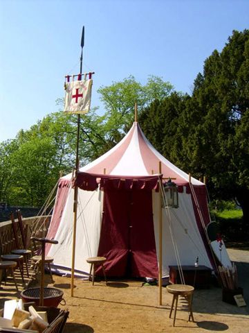 Das Medicuszelt auf Schloss Homburg in Nümbrecht